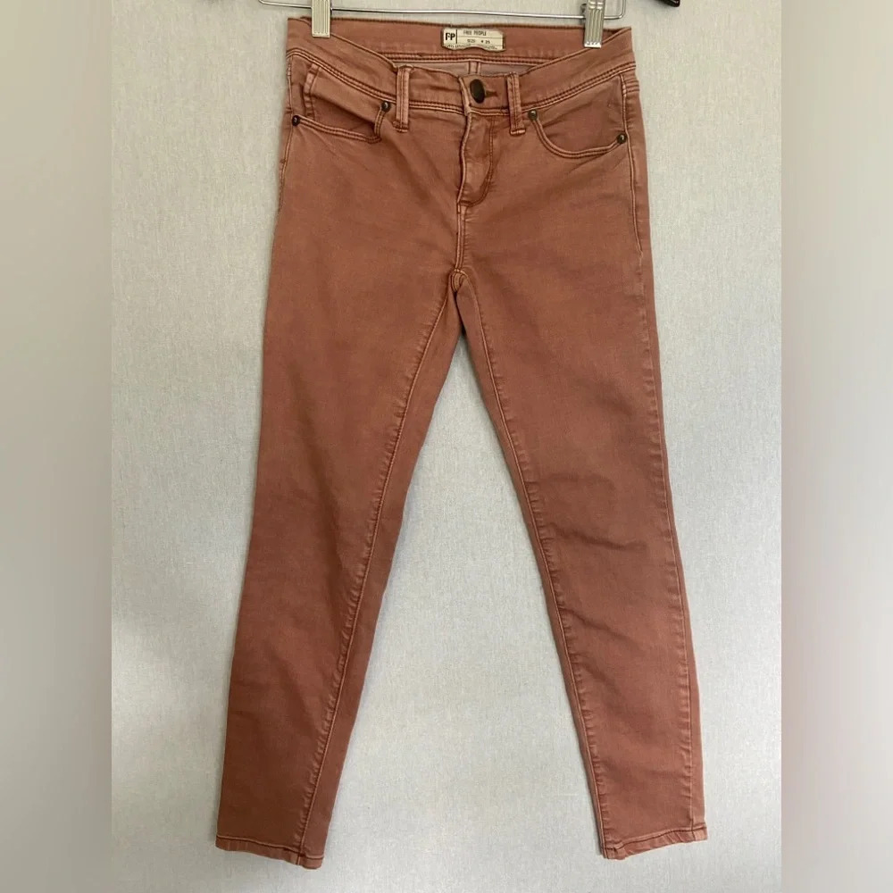 Free People Faded Pink Low Rise Skinny Jeans Zipper Fly Size 25